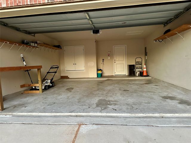 207 Dragon Ridge RD, Buda, TX 78610