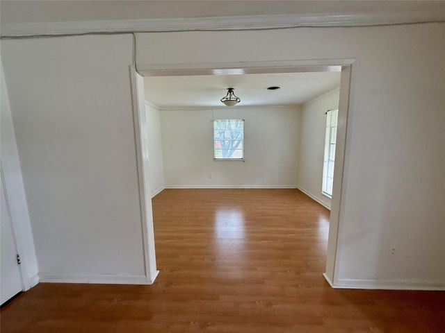 5933 Imogene Street, Houston, TX 77074