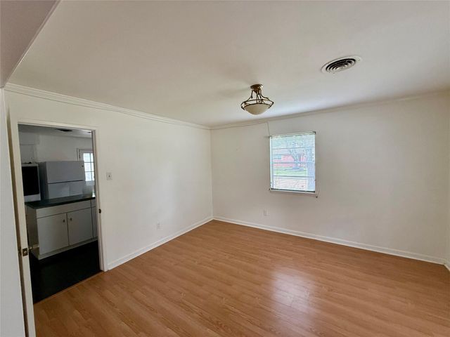 5933 Imogene Street, Houston, TX 77074