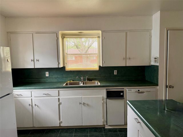 5933 Imogene Street, Houston, TX 77074