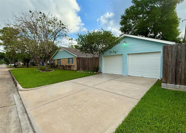 5933 Imogene Street, Houston, TX 77074