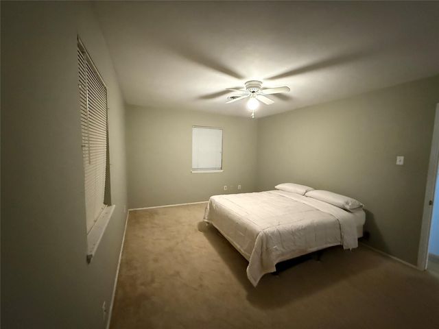 5933 Imogene Street, Houston, TX 77074