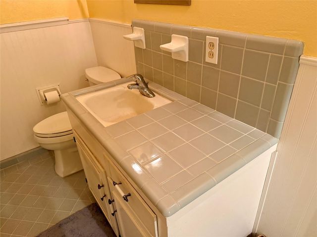 5933 Imogene Street, Houston, TX 77074