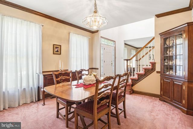 256 MALLARD DR E, North Wales, PA 19454