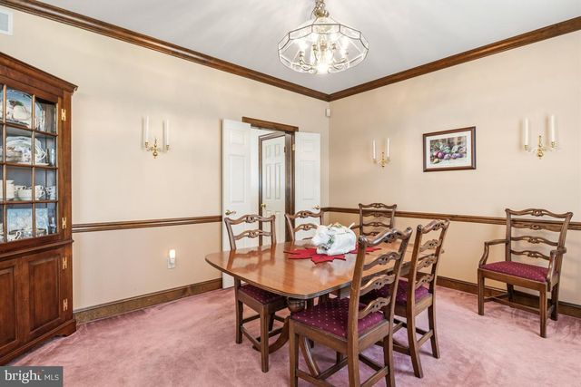 256 MALLARD DR E, North Wales, PA 19454