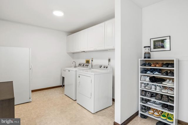 256 MALLARD DR E, North Wales, PA 19454