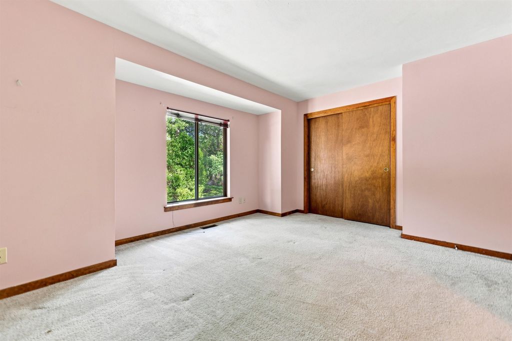Image 22 of property listing at 23 Dunvegan Woods Drive, Hampton, NH 03842