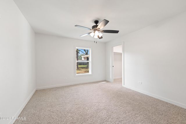 1210 Trotter Street, New Iberia, LA 70563