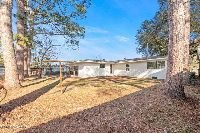 1210 Trotter Street, New Iberia, LA 70563