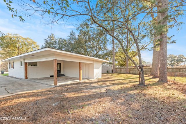 1210 Trotter Street, New Iberia, LA 70563