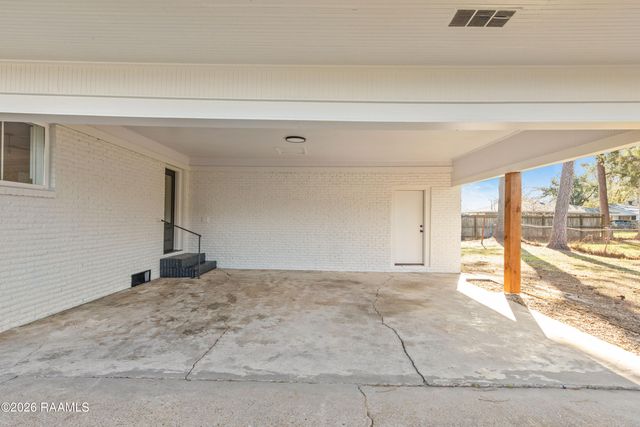 1210 Trotter Street, New Iberia, LA 70563