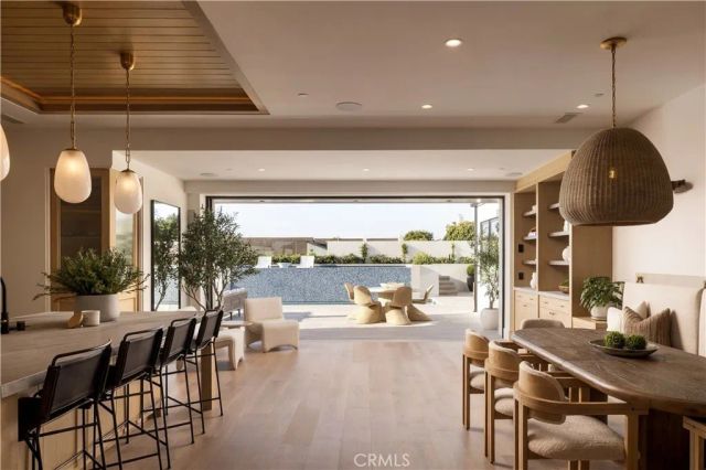 1001 Tiller Way, Corona Del Mar, CA 92625