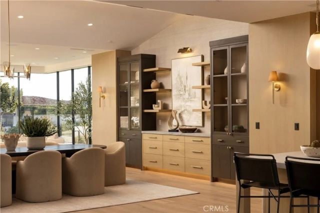 1001 Tiller Way, Corona Del Mar, CA 92625