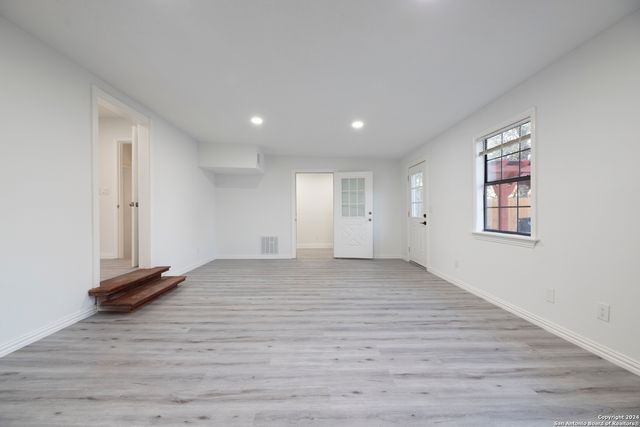 636 Southeast Terrace, New Braunfels, TX 78130