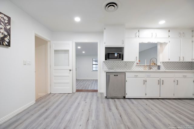 636 Southeast Terrace, New Braunfels, TX 78130