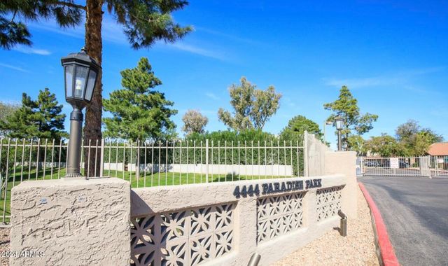 4444 E PARADISE VILLAGE Parkway N 269, Phoenix, AZ 85032