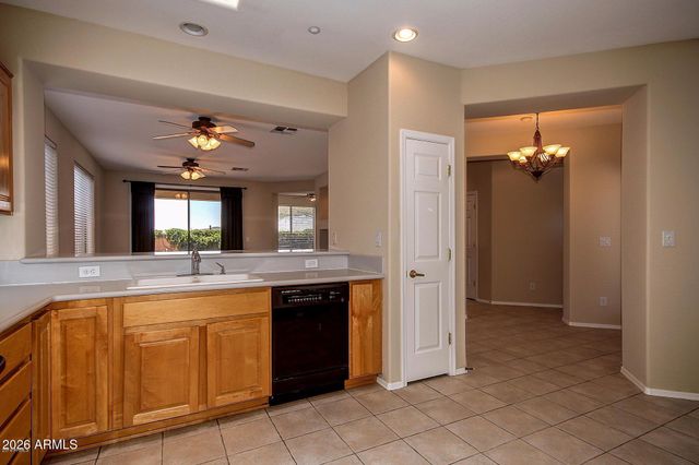 2461 W MUIRFIELD Drive, Anthem, AZ 85086