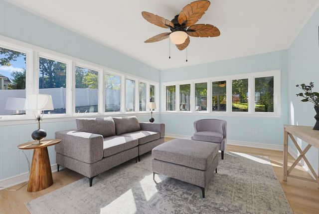 30 Taft Ln, Dedham, MA 02026