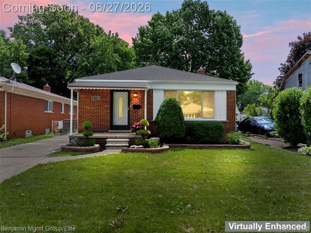 22584 Marine Avenue, Eastpointe, MI 48021