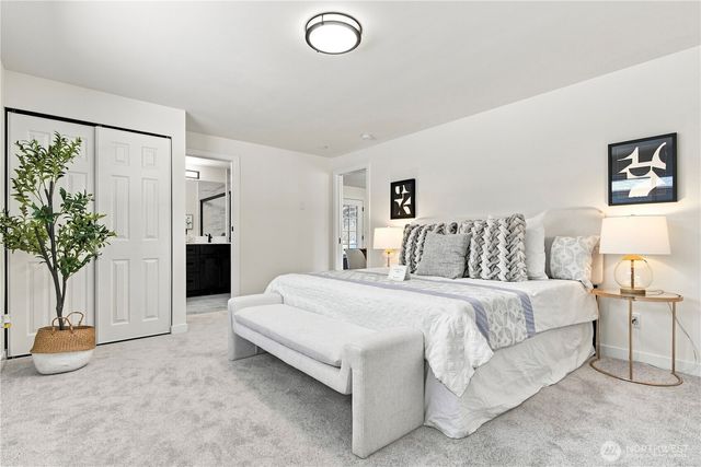 6821 190th Street SW, Lynnwood, WA 98036