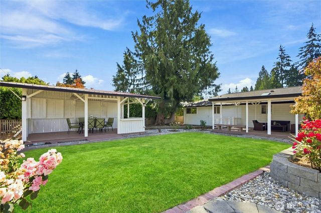 6821 190th Street SW, Lynnwood, WA 98036