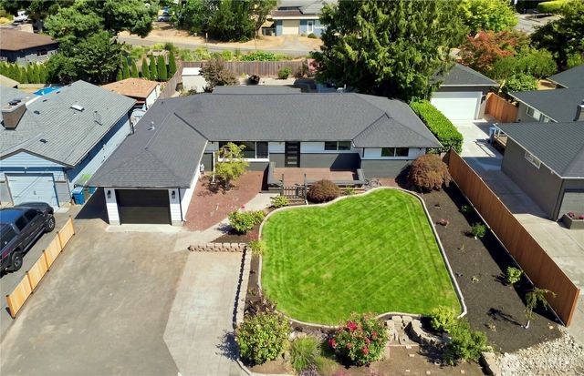 6821 190th Street SW, Lynnwood, WA 98036