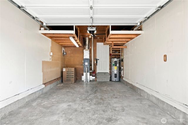 6821 190th Street SW, Lynnwood, WA 98036
