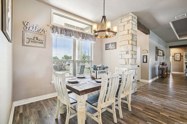 121 WESTFIELD LNDG, La Vernia, TX 78121