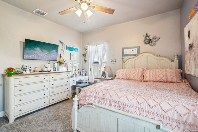 121 WESTFIELD LNDG, La Vernia, TX 78121