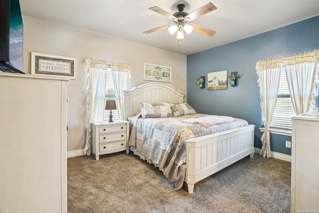 121 WESTFIELD LNDG, La Vernia, TX 78121