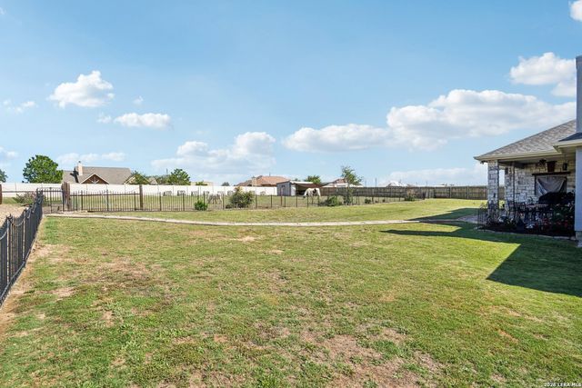 121 WESTFIELD LNDG, La Vernia, TX 78121