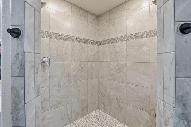 1539 Miller COURT, Oconomowoc, WI 53066