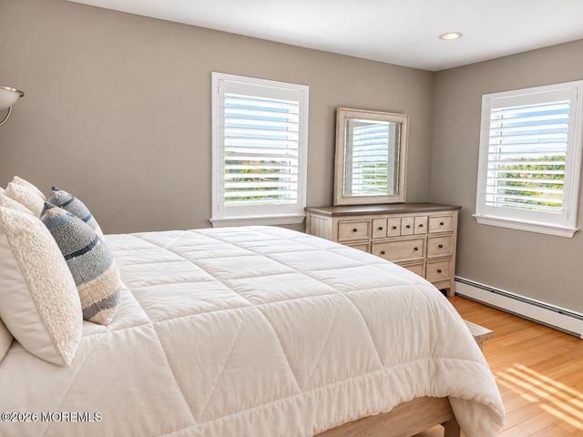 46 Longpoint Drive, Brick, NJ 08723
