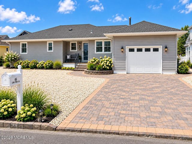 46 Longpoint Drive, Brick, NJ 08723
