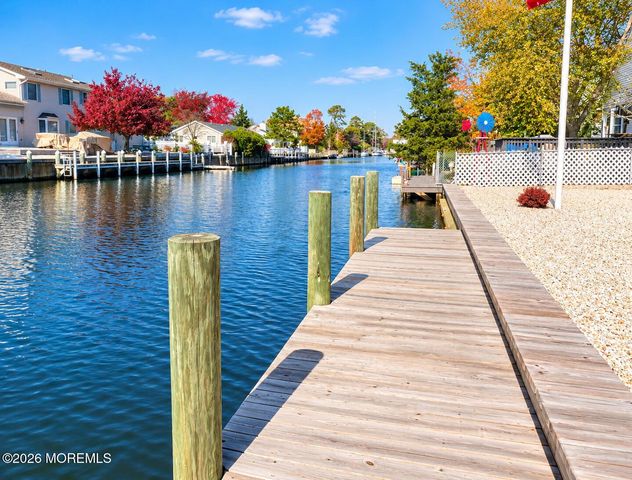 46 Longpoint Drive, Brick, NJ 08723