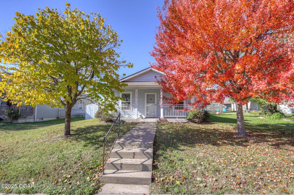 2212 Kentucky Avenue, Joplin, MO 64804