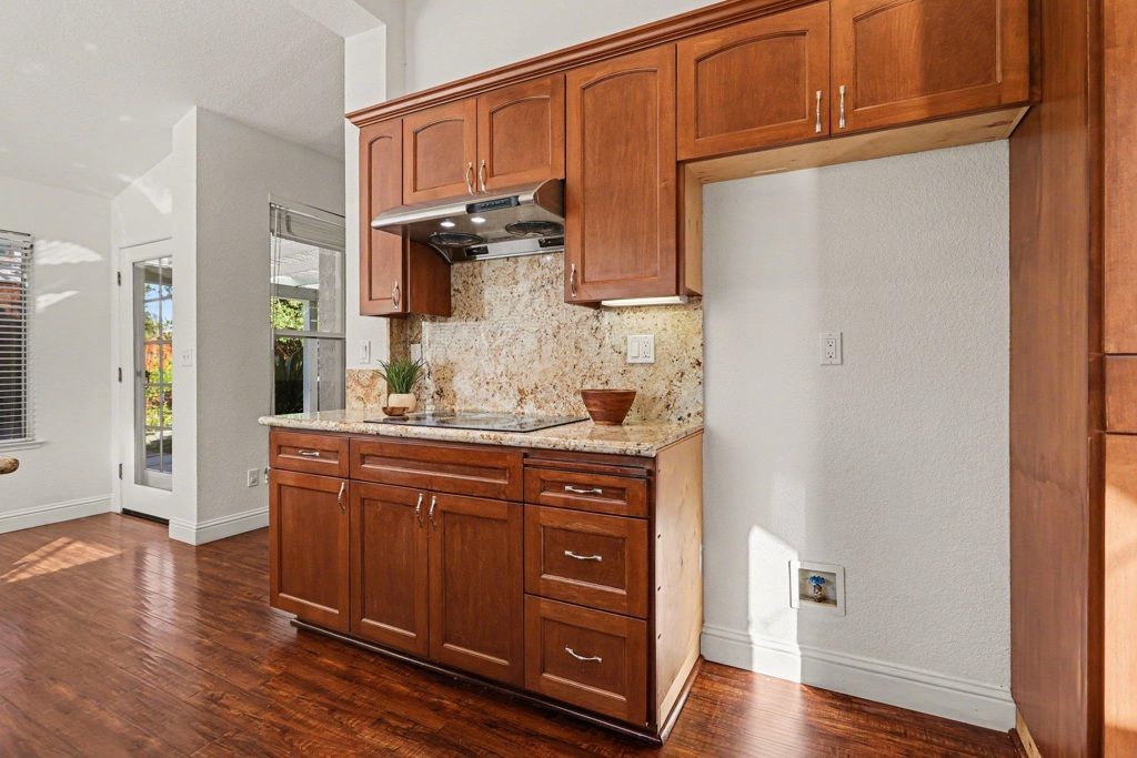 Image 12 of property listing at 4509 4509 La Casa Ct, Oakley, CA 94561