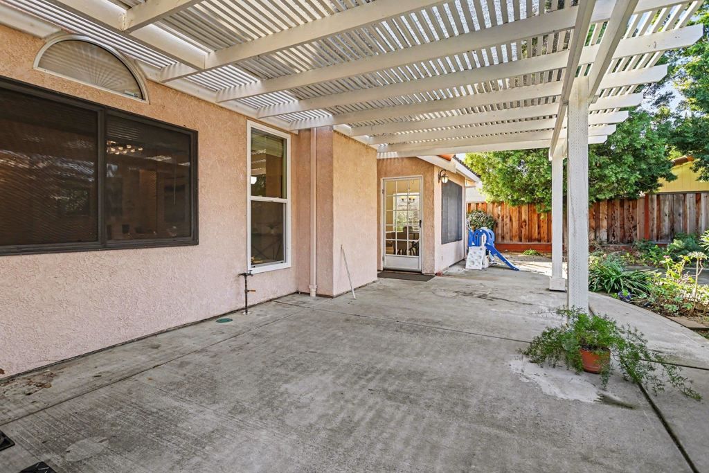 Image 26 of property listing at 4509 4509 La Casa Ct, Oakley, CA 94561