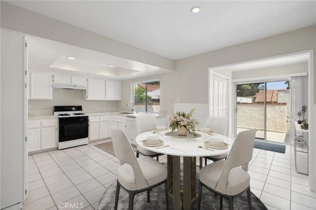 711 Santa Rosa Court, San Dimas, CA 91773