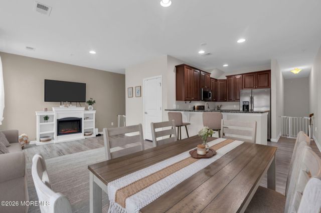 14 Kyle Drive, Tinton Falls, NJ 07712