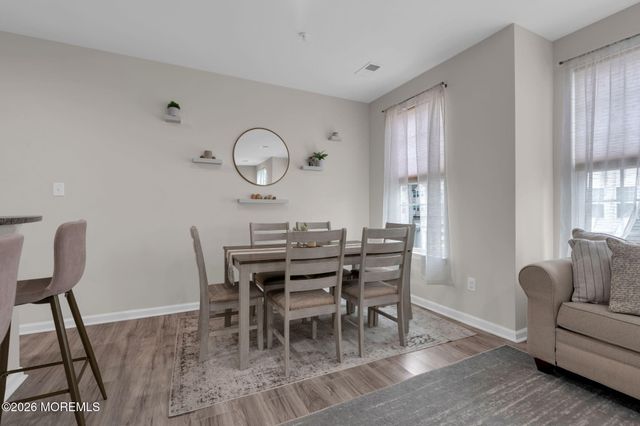 14 Kyle Drive, Tinton Falls, NJ 07712