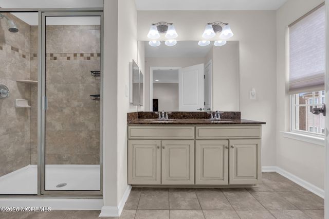 14 Kyle Drive, Tinton Falls, NJ 07712