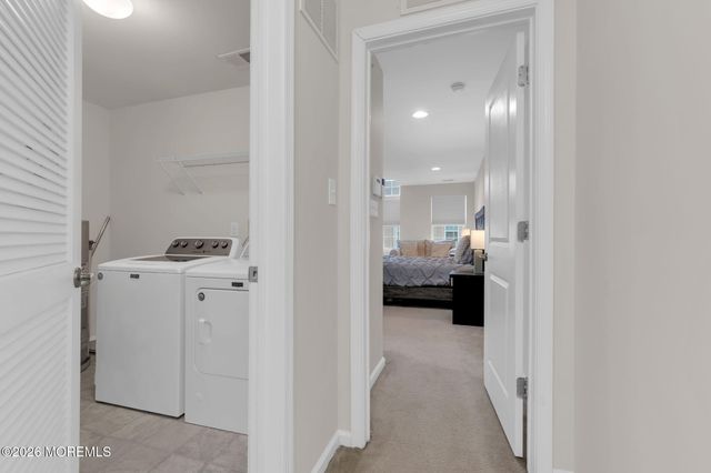 14 Kyle Drive, Tinton Falls, NJ 07712