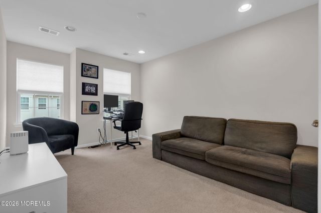 14 Kyle Drive, Tinton Falls, NJ 07712