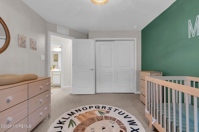 14 Kyle Drive, Tinton Falls, NJ 07712