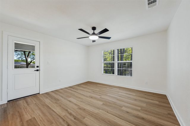 718 N Union Street, Whitesboro, TX 76273
