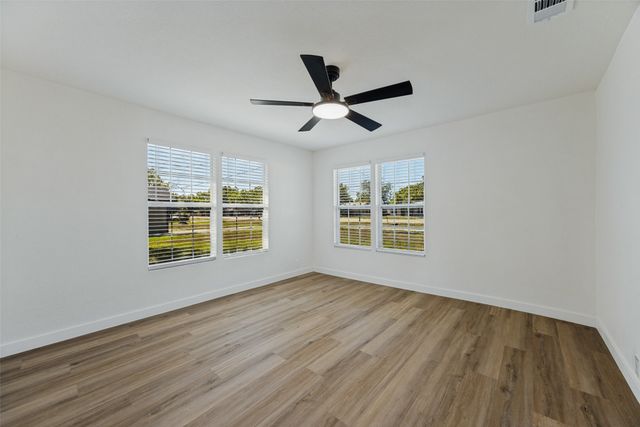 718 N Union Street, Whitesboro, TX 76273