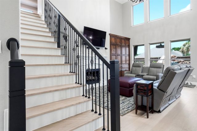 4137 Lampton Court, Fort Worth, TX 76262