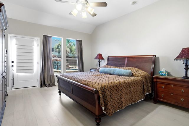4137 Lampton Court, Fort Worth, TX 76262