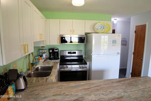 9201 Coast Guard Road H204, Emerald Isle, NC 28594